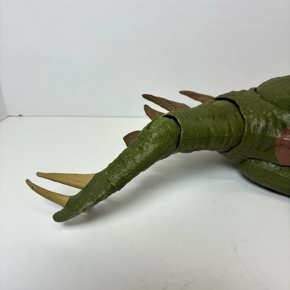 Jurassic World Camp Cretaceous Dino Escape STEGOSAURUS Mega Destroyers Dinosaur